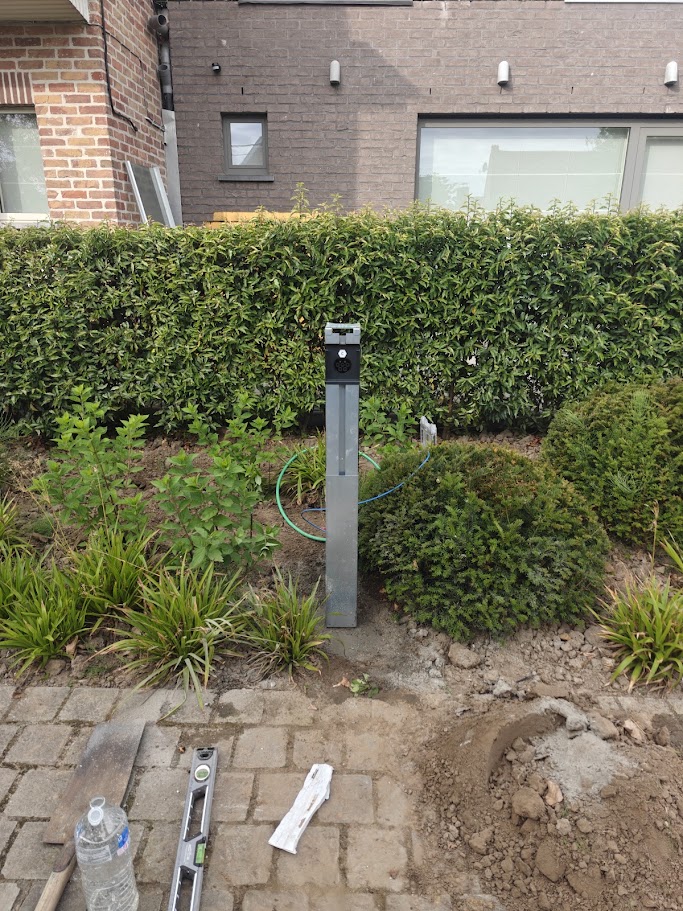 Vrijstaande laadpaal